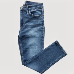 Hudson 'Blair' Straight Crop High Rise Jeans In A 26